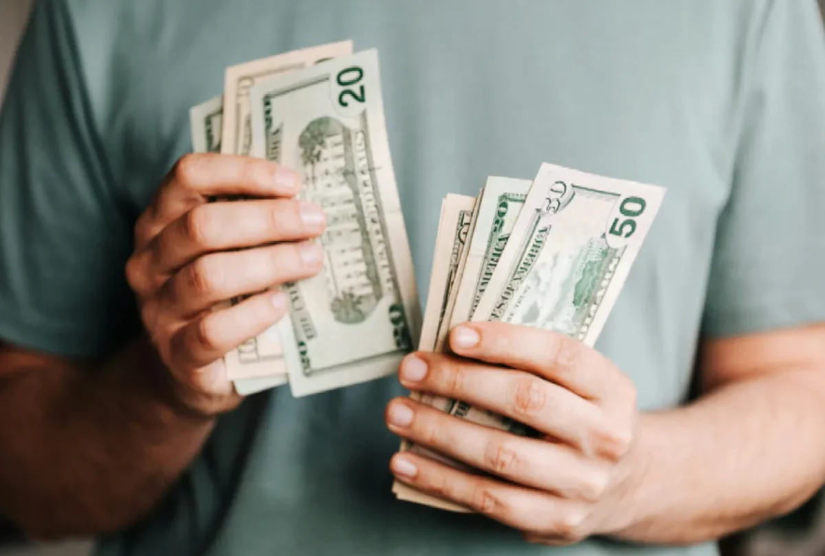 money 1 money 1