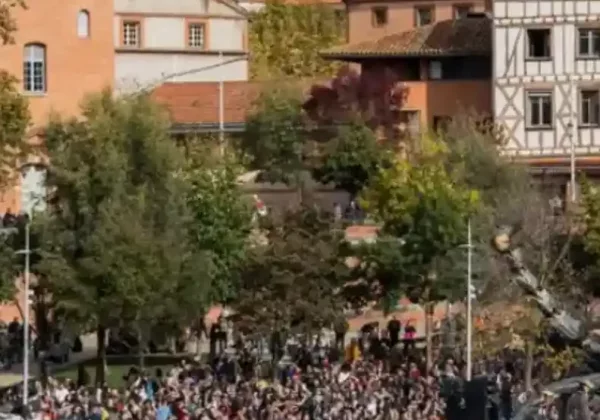 Screen Shot 2025-12-16 at 7.32.49 PM