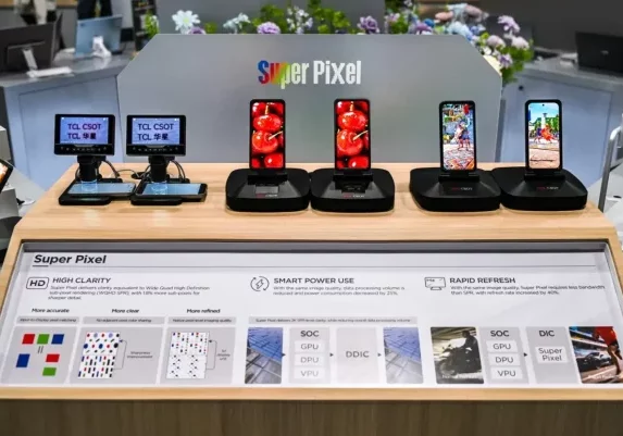TCL CSOT’s Super Pixel and IJP OLED displays enhance communication & elevate productivity everywhere