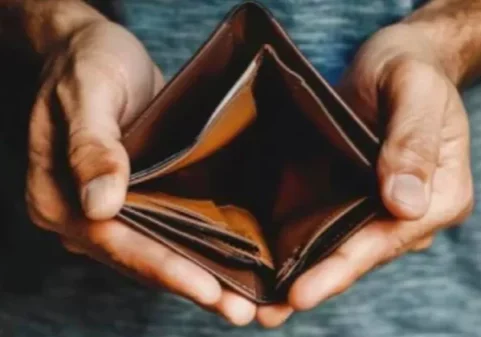 struggling financial 3